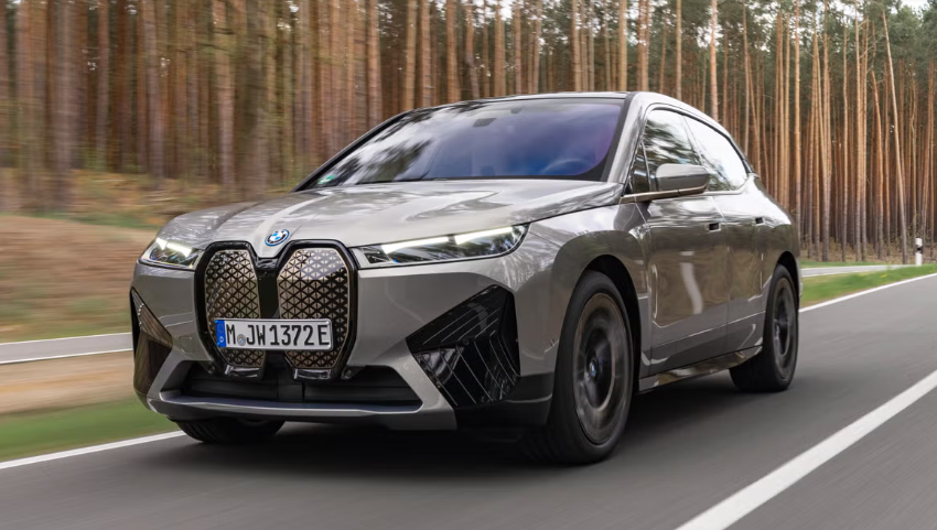 2025 BMW iX