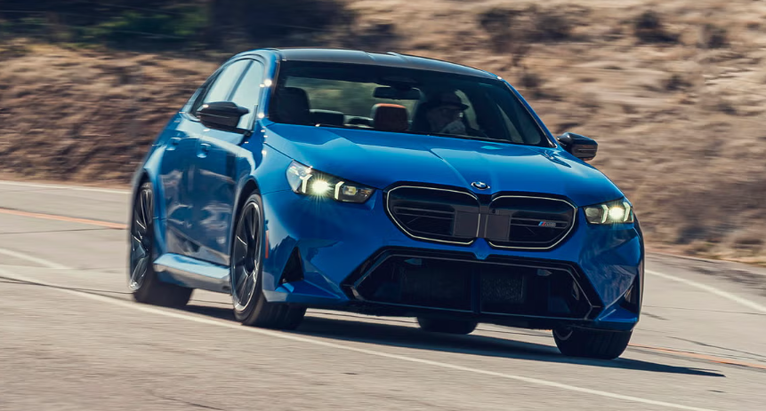 2025 BMW M5