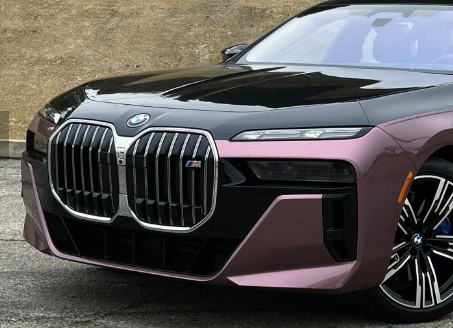 2025 BMW i7