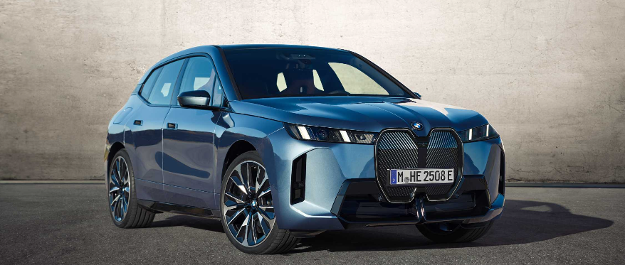 The new BMW iX.