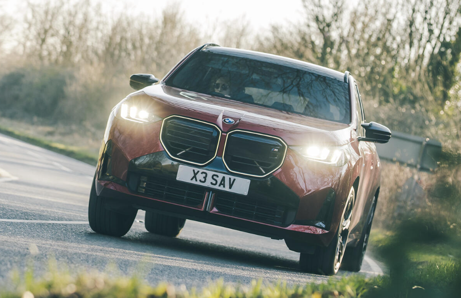 BMW reaches for mini-iX design